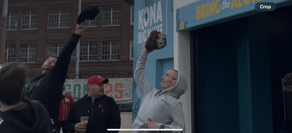 I Caught 2 BP HRs at the 25th Season Celebration Game – Reds vs&nbsp;Prospects